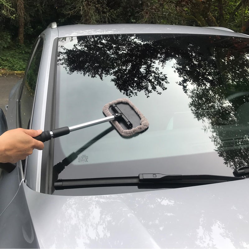 Polyte Pivoting Windshield Glass Cleaning Tool Extendable Aluminum Handle w/3 Premium Microfiber Covers - Image 5